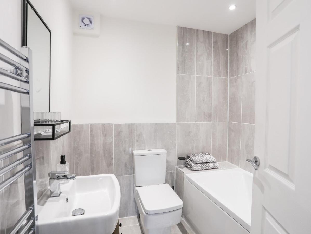 39 Alwen Drive Apartment Rhos-on-Sea Exterior photo